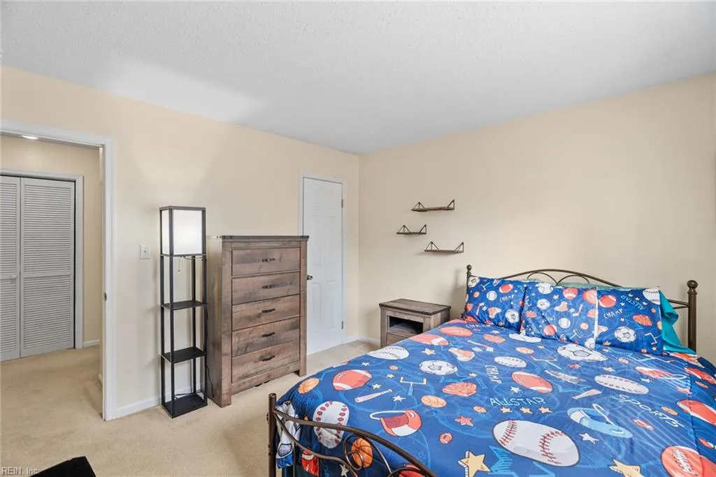 Chesapeake, Virginia 23320, United States, 3 Bedrooms Bedrooms, ,2 BathroomsBathrooms,Residential,Pending,121995