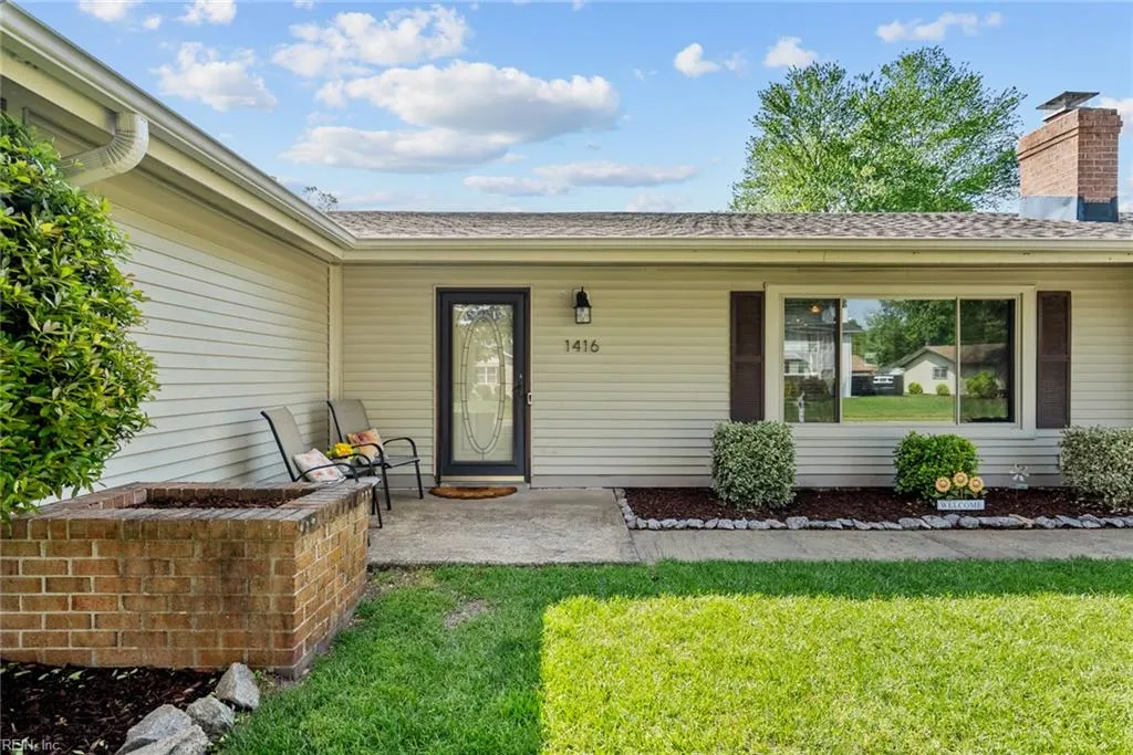 Chesapeake, Virginia 23320, United States, 3 Bedrooms Bedrooms, ,2 BathroomsBathrooms,Residential,Pending,121995