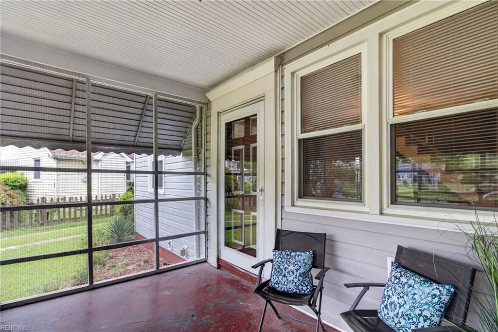 Photo of 7512 Yorktown Drive, Norfolk, VA 23505 (MLS # 10651206)
