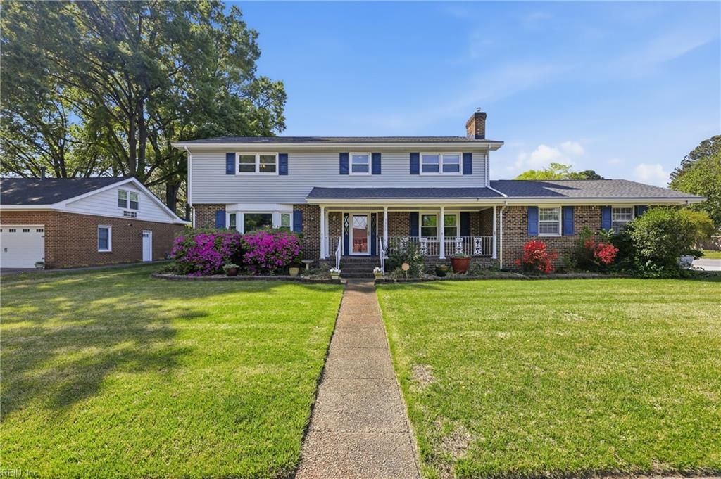 Photo of 5233 Fairfield Boulevard, Virginia Beach, VA 23464 (MLS # 10630355)