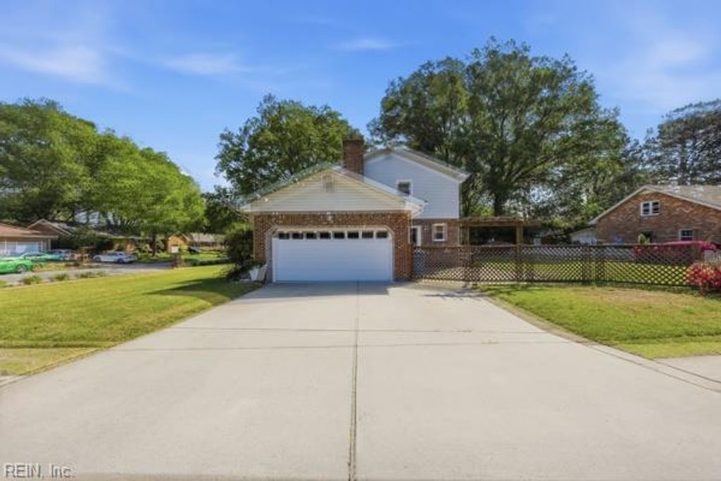 Photo of 5233 Fairfield Boulevard, Virginia Beach, VA 23464 (MLS # 10630355)