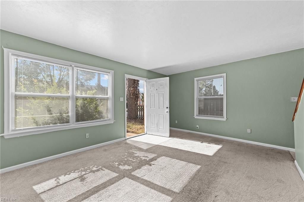 Photo of 912 Druid Circle #A, Norfolk, VA 23504 (MLS # 10622926)