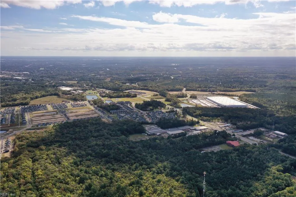 Suffolk, Virginia 23435, United States, 3 Bedrooms Bedrooms, ,2 BathroomsBathrooms,Residential,Active,244076