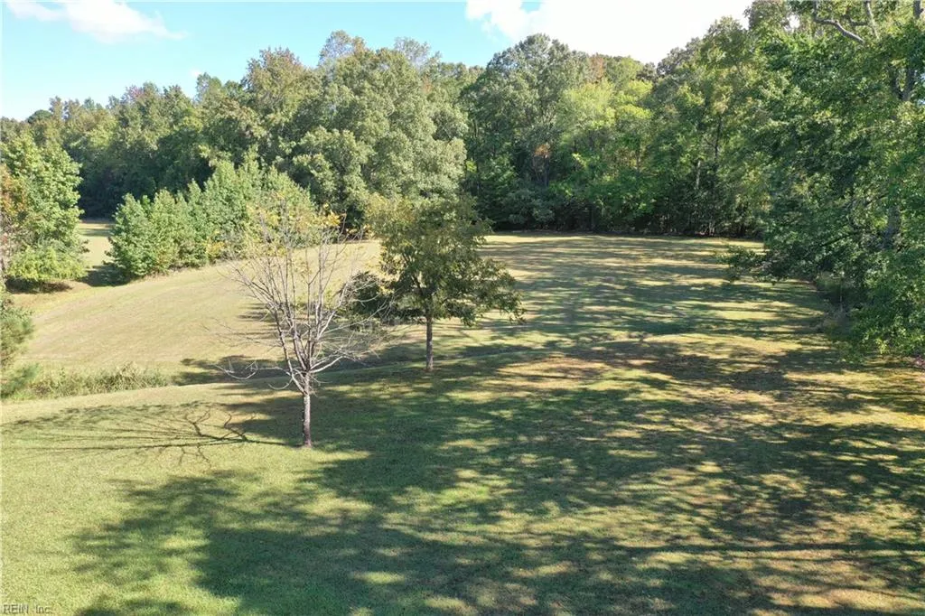 Suffolk, Virginia 23435, United States, 3 Bedrooms Bedrooms, ,2 BathroomsBathrooms,Residential,Active,244076