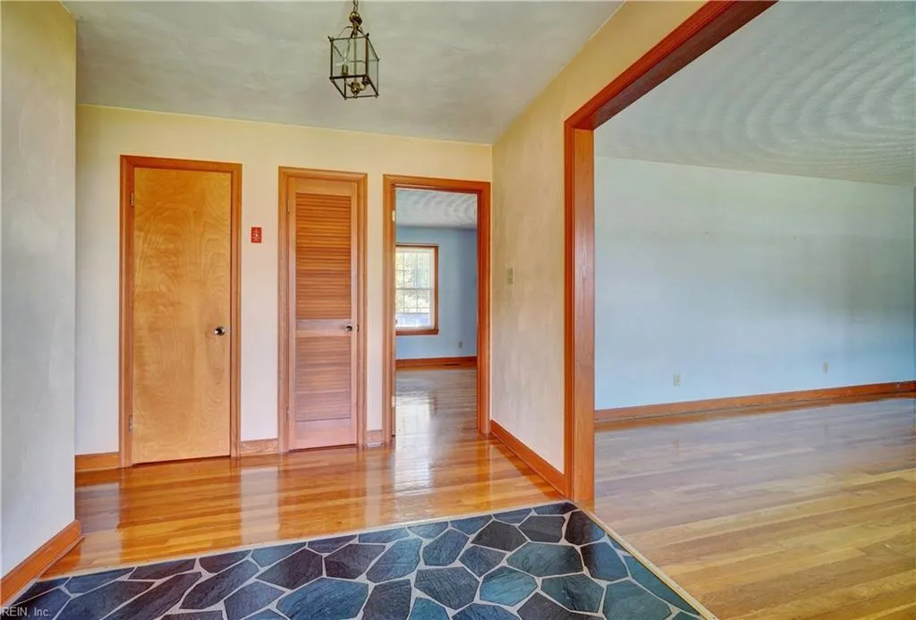 Suffolk, Virginia 23435, United States, 3 Bedrooms Bedrooms, ,2 BathroomsBathrooms,Residential,Active,244076