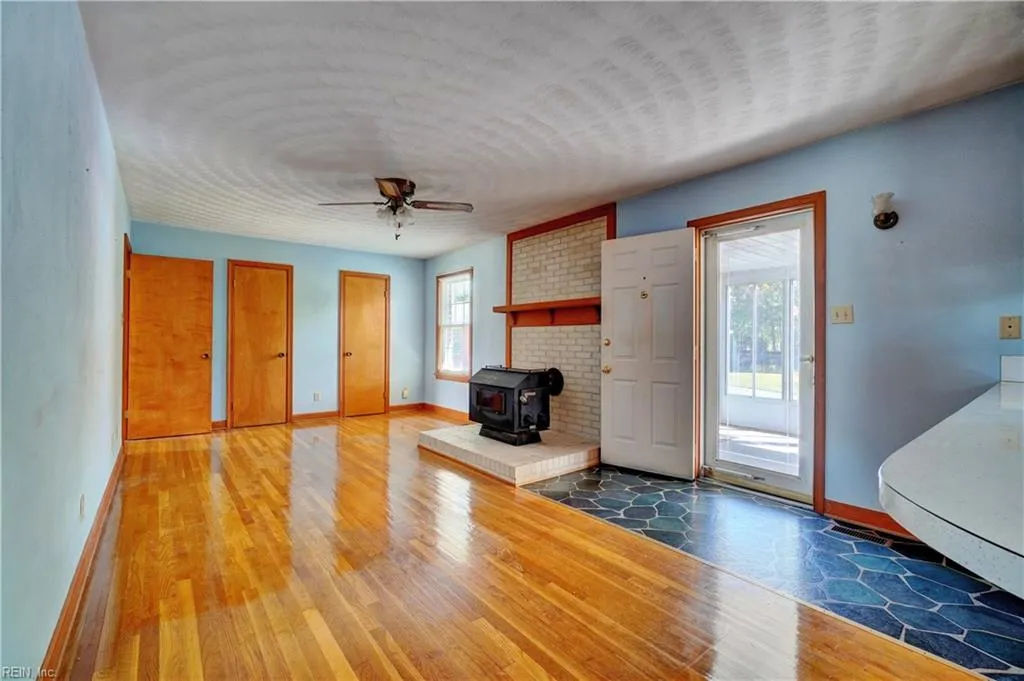 Suffolk, Virginia 23435, United States, 3 Bedrooms Bedrooms, ,2 BathroomsBathrooms,Residential,Active,244076