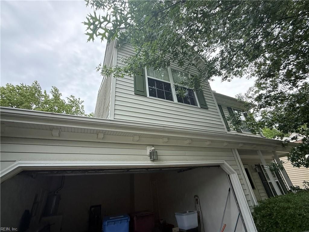 Photo of 526 Windward Drive, Chesapeake, VA 23320 (MLS # 10636106)