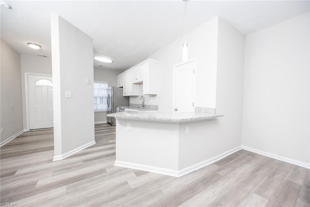 Photo of 952 George Washington Highway #B1, Chesapeake, VA 23323 (MLS # 10619429)