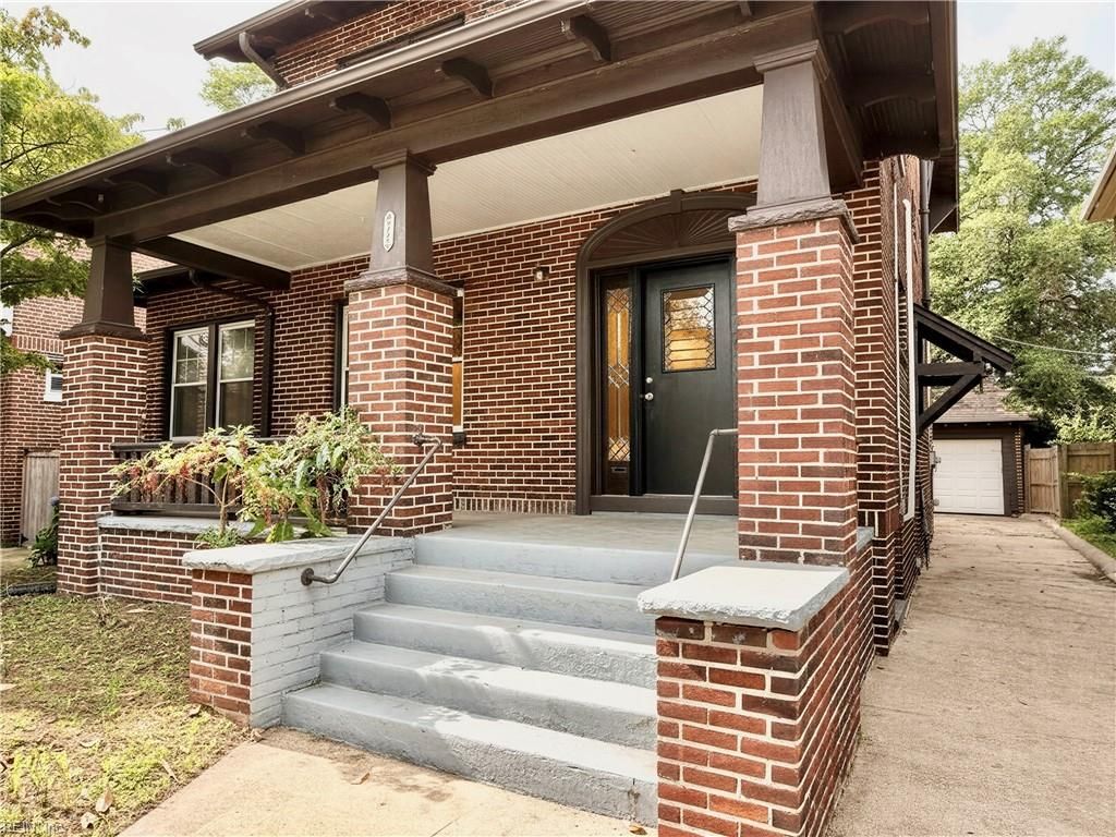 Photo of 747 Shirley Avenue, Norfolk, VA 23517 (MLS # 10612245)