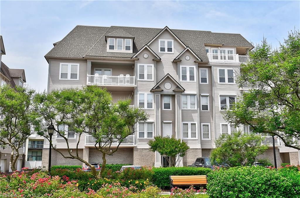 2313 Mariners Mark WAY 303