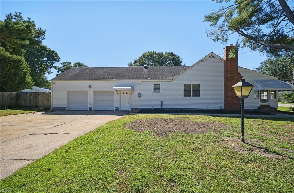Photo of 2901 Bainbridge Boulevard, Chesapeake, VA 23324 (MLS # 10657210)