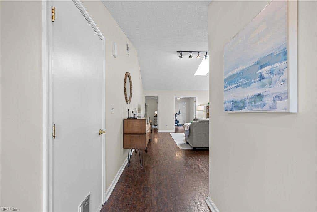 Photo of 1852 Haviland Drive, Virginia Beach, VA 23454 (MLS # 10645657)