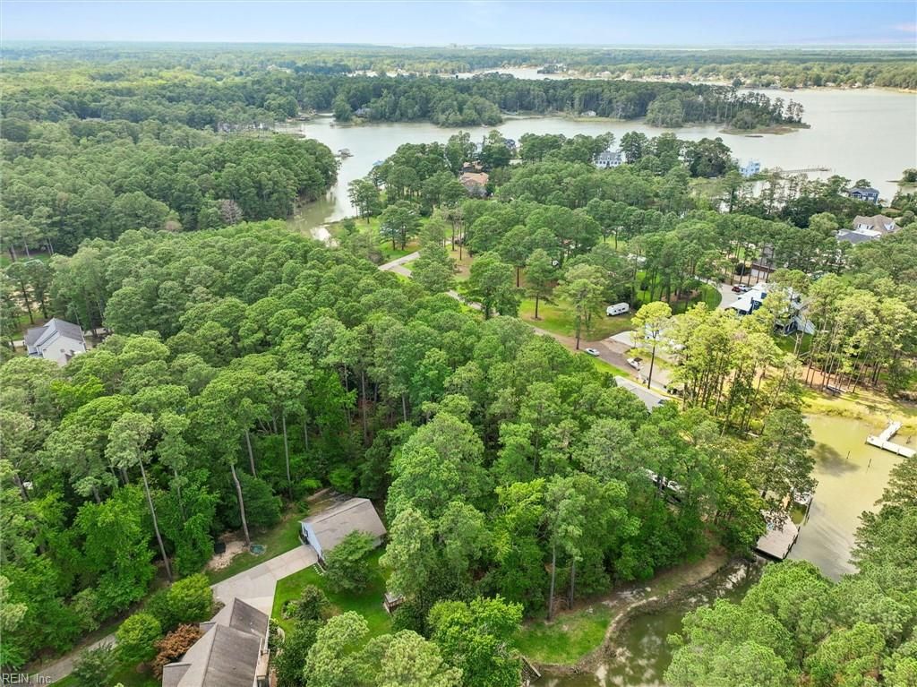 Photo of 106 Anchor Drive, Yorktown, VA 23692 (MLS # 10615273)