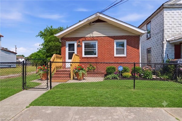 1313 29TH ST, NEWPORT NEWS, VA 23607 - Image bb18ea31ac0bbcd8b29eabc9f46e7e37/3504227774