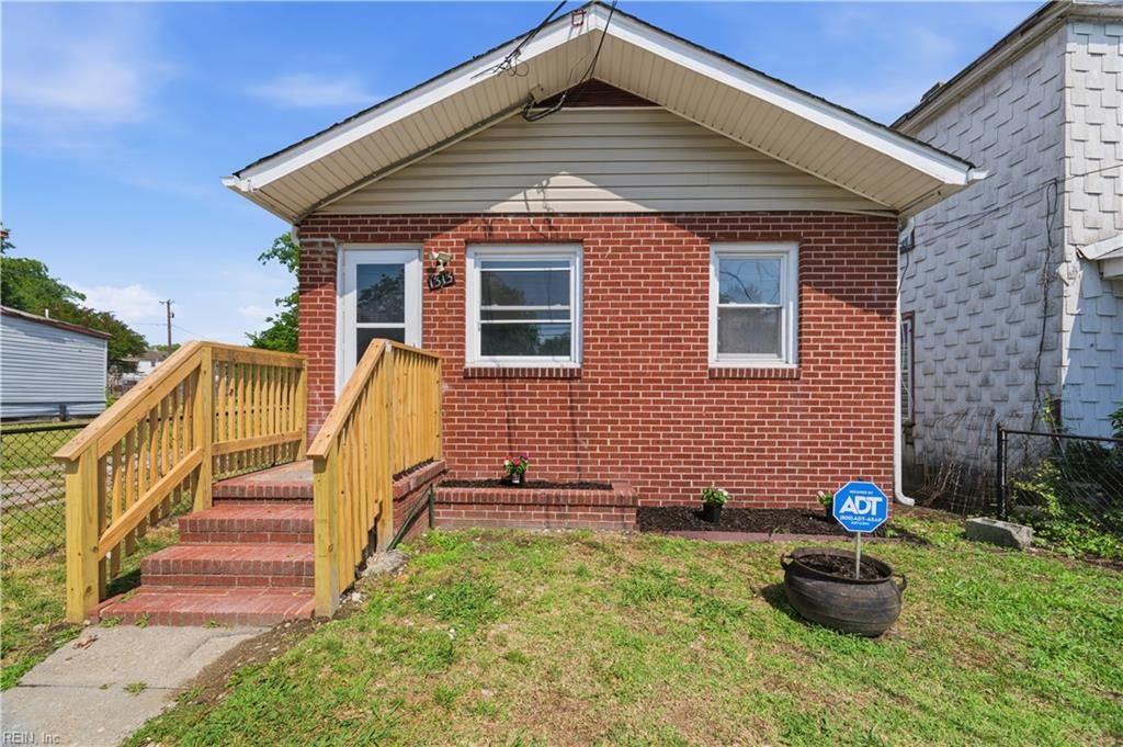 Photo of 1313 29th St ST, Newport News, VA 23607 (MLS # 10645700)