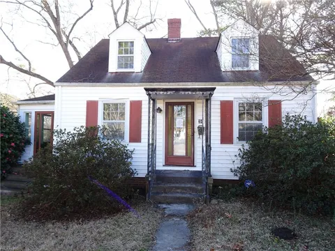 34 Byers Avenue, Portsmouth, VA 23701 - #: 10570615