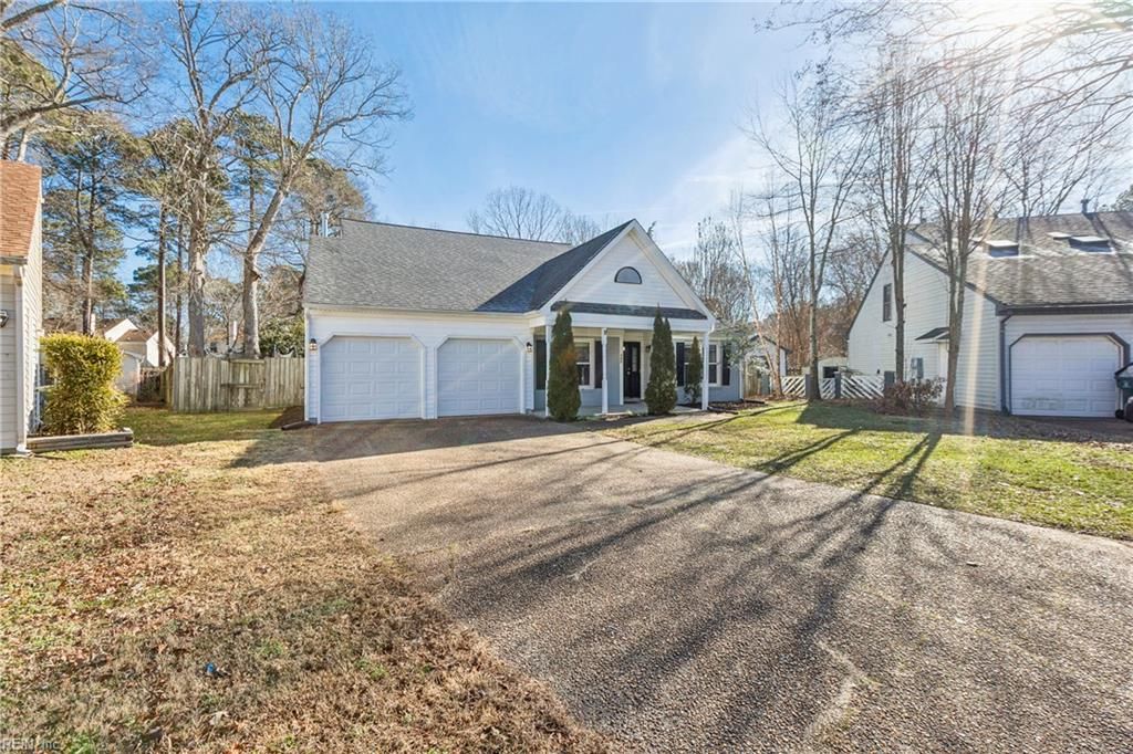 Photo of 400 Campton Place Place, Newport News, VA 23608 (MLS # 10617386)