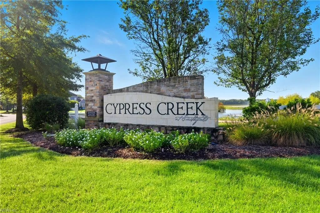 Smithfield, Virginia 23430, United States, 5 Bedrooms Bedrooms, ,4 BathroomsBathrooms,Residential,Active,216613