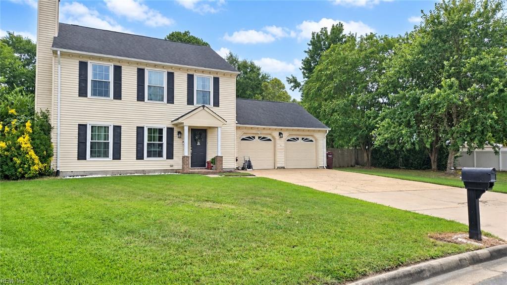 Photo of 828 Helmsdale Way, Chesapeake, VA 23320 (MLS # 10654442)