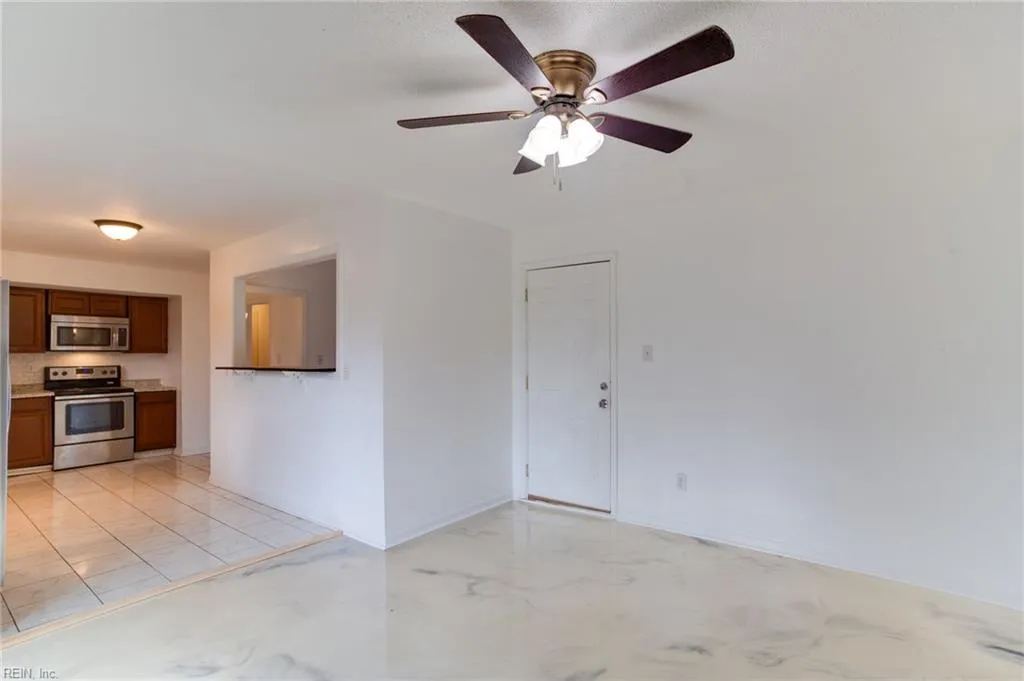 Virginia Beach, Virginia 23462, United States, 3 Bedrooms Bedrooms, ,2 BathroomsBathrooms,Residential,Active,26635