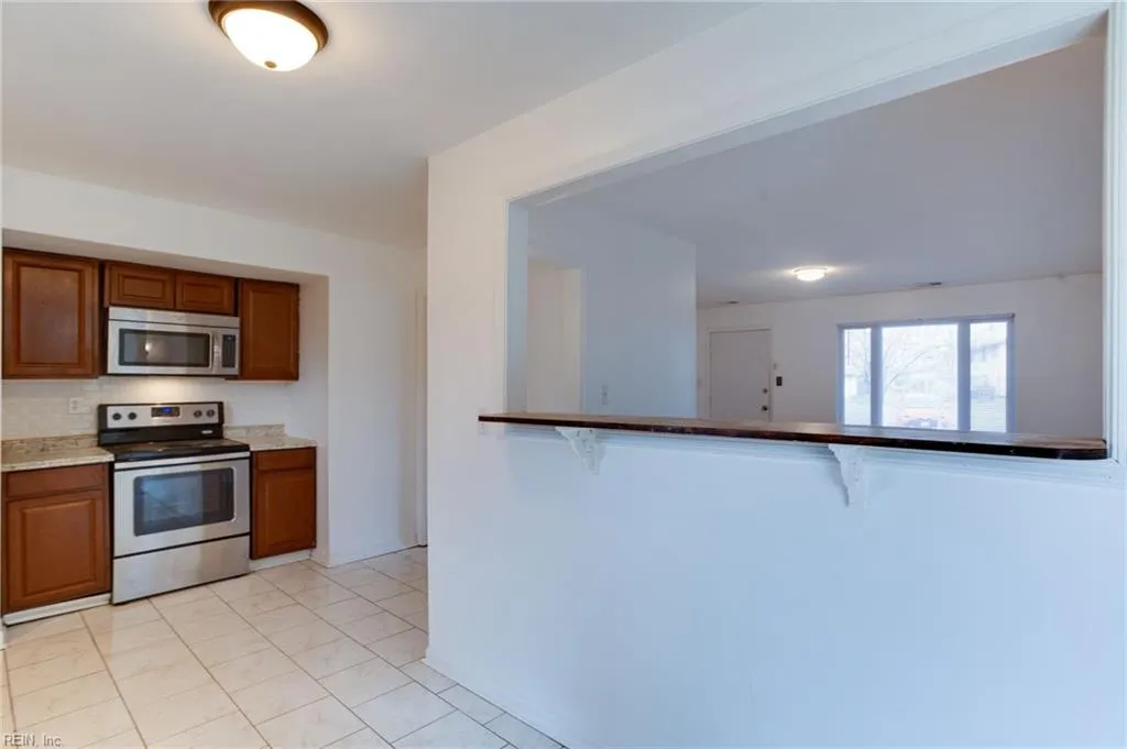 Virginia Beach, Virginia 23462, United States, 3 Bedrooms Bedrooms, ,2 BathroomsBathrooms,Residential,Active,26635