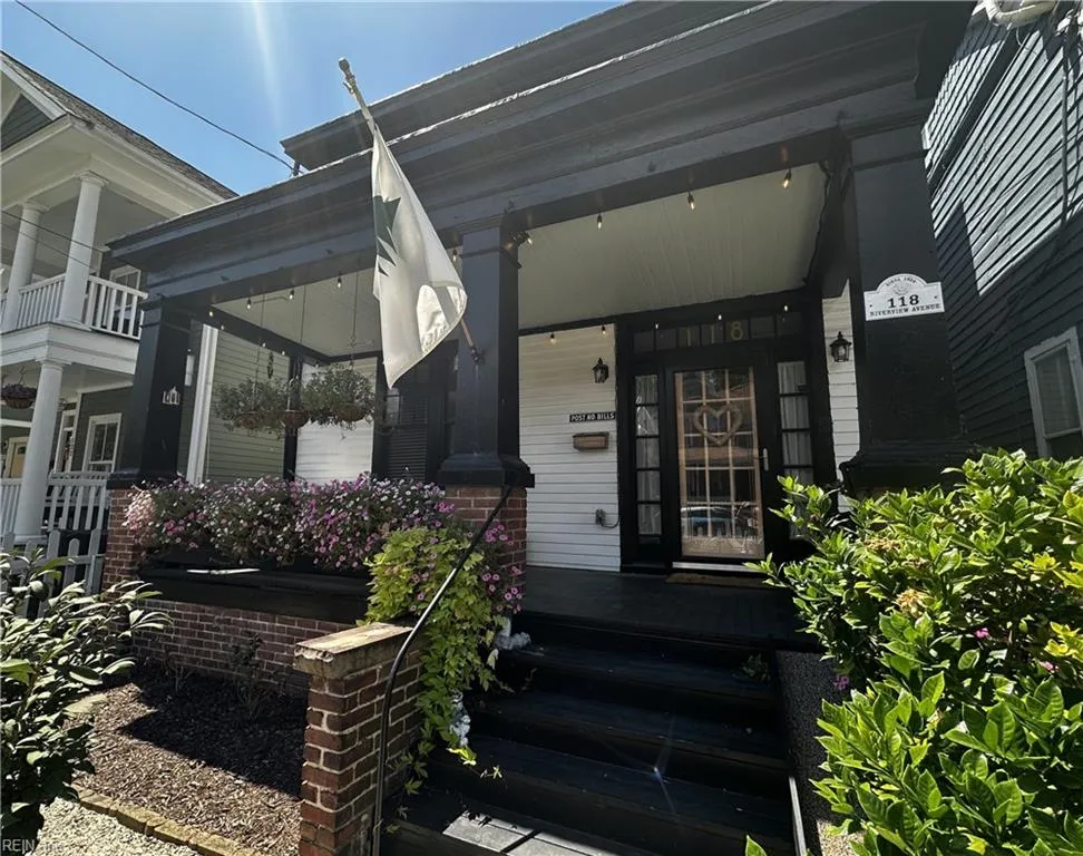 Portsmouth, Virginia 23704, United States, 3 Bedrooms Bedrooms, ,2 BathroomsBathrooms,Residential,Active,214930 Portsmouth, Virginia 23704, United States, 3 Bedrooms Bedrooms, ,2 BathroomsBathrooms,Residential,Active,214930