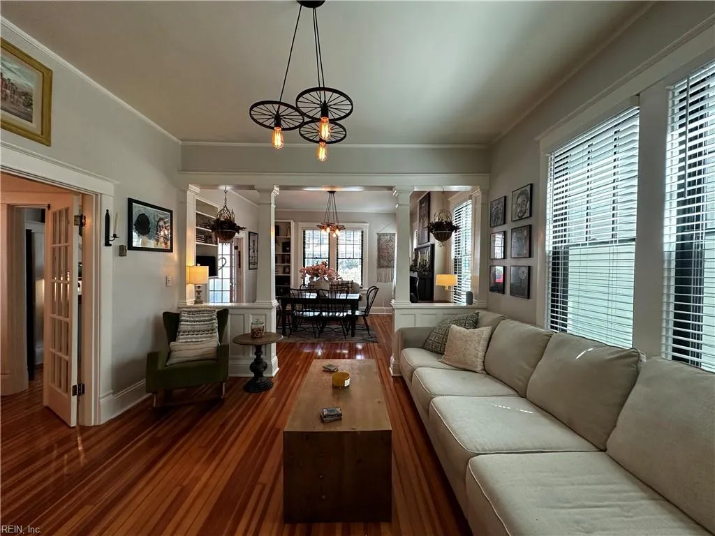 Portsmouth, Virginia 23704, United States, 3 Bedrooms Bedrooms, ,2 BathroomsBathrooms,Residential,Active,214930