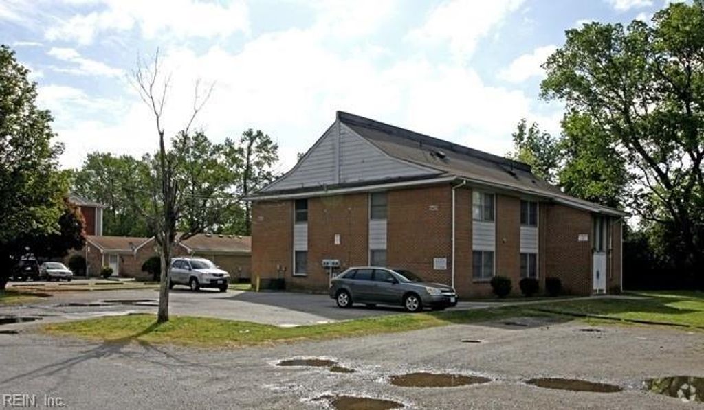 Photo of 3607 Gum Drive #C, Portsmouth, VA 23707 (MLS # 10641747)