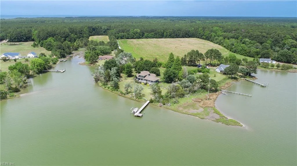 26450 Moore Farm Lane, Onancock, VA, 23417
