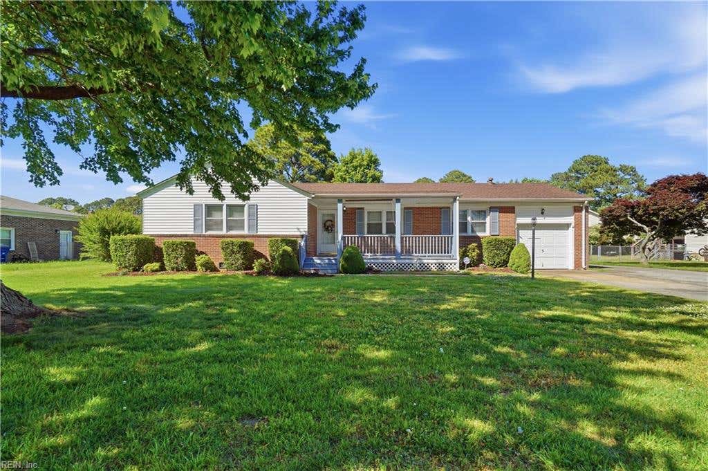 Photo of 4710 Hatton Point Road, Portsmouth, VA 23703 (MLS # 10650189)