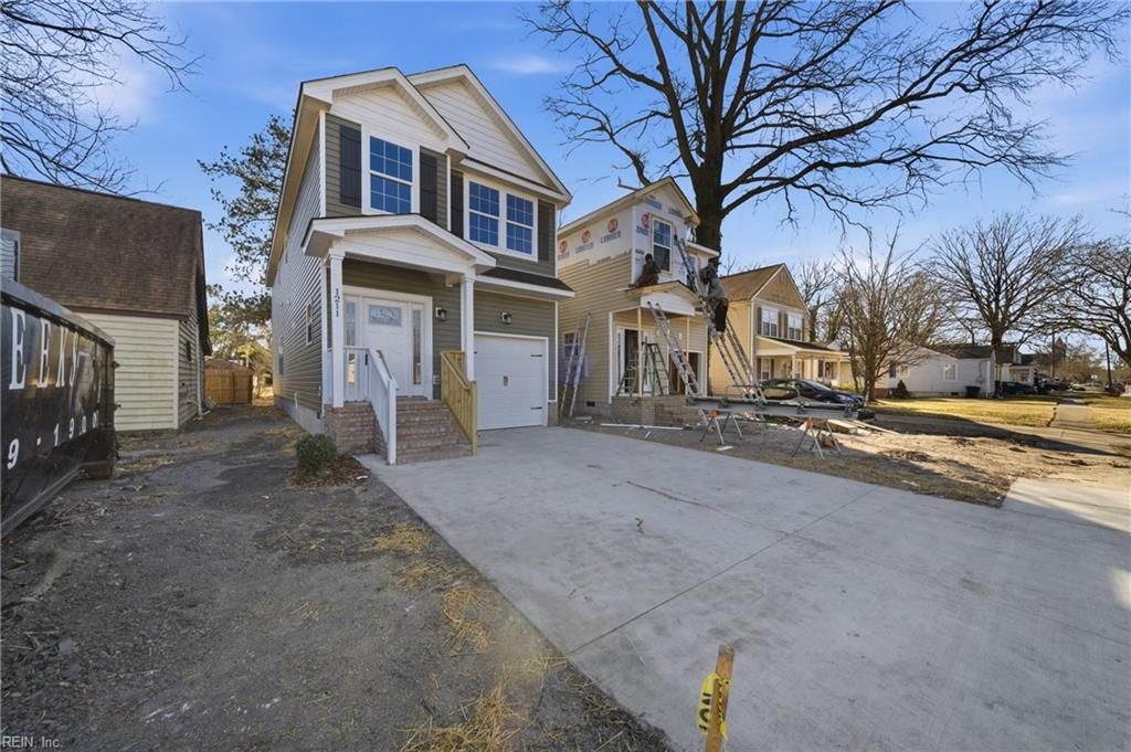 Photo of 1213 Centre Avenue, Portsmouth, VA 23704 (MLS # 10619436)