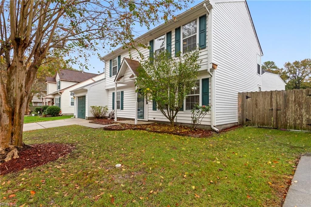 Photo of 3121 Guardhouse Circle, Virginia Beach, VA 23456 (MLS # 10608397)