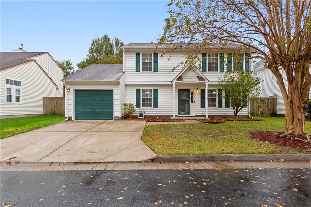 Photo of 3121 Guardhouse Circle, Virginia Beach, VA 23456 (MLS # 10608397)