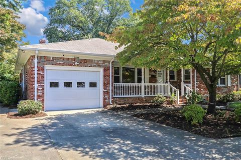 5926 McGinnis CIR Norfolk VA 23502