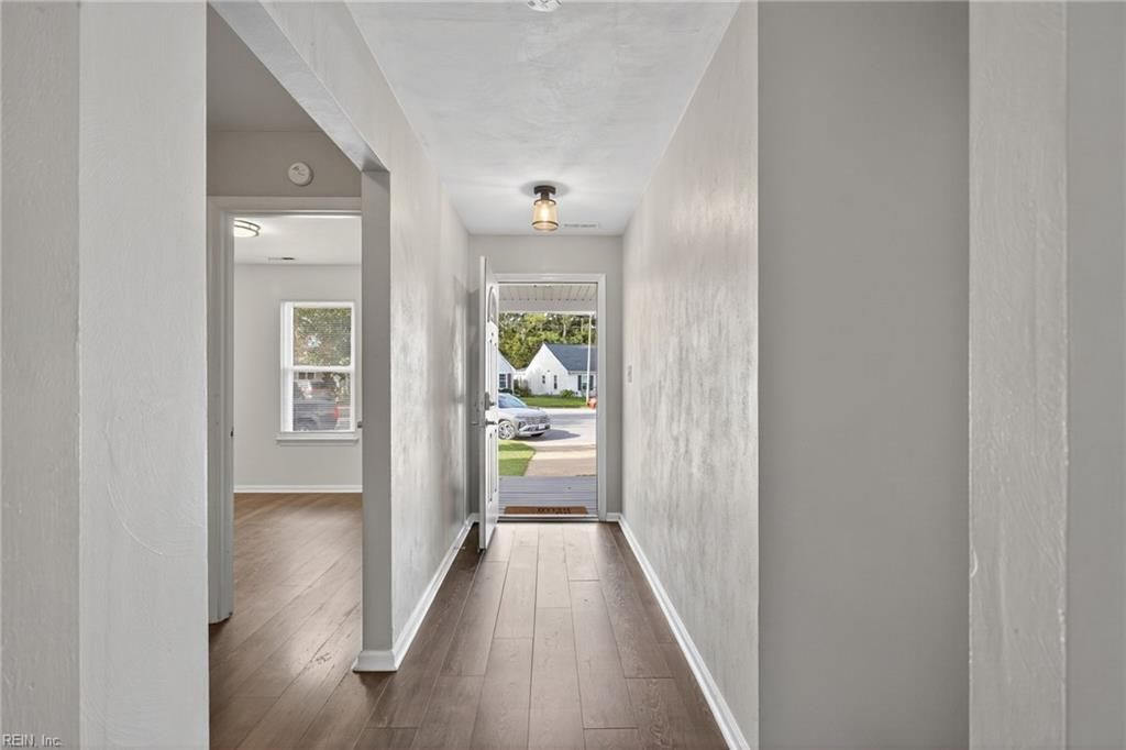 Photo of 2160 Bloomsbury Lane, Virginia Beach, VA 23454 (MLS # 10605913)