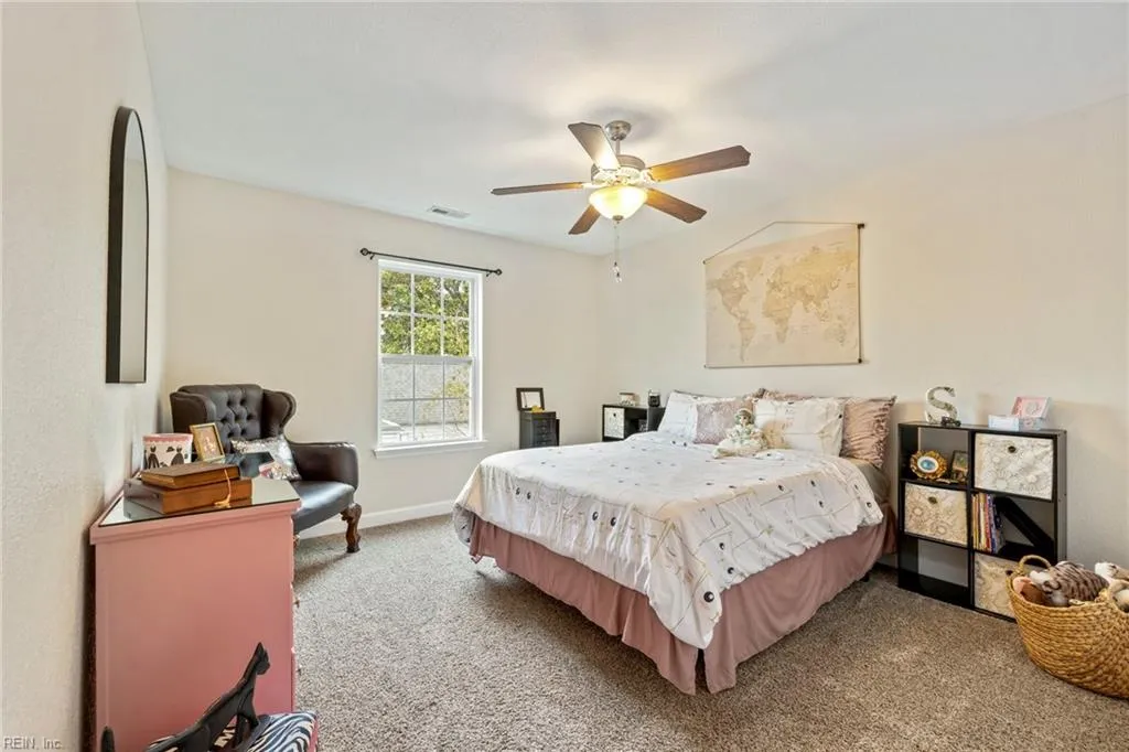 Norfolk, Virginia 23513, United States, 3 Bedrooms Bedrooms, ,3 BathroomsBathrooms,Residential,Pending,89131