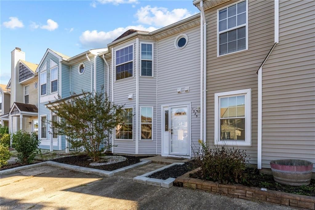 Photo of 1325 Orillia Road, Virginia Beach, VA 23464 (MLS # 10605962)