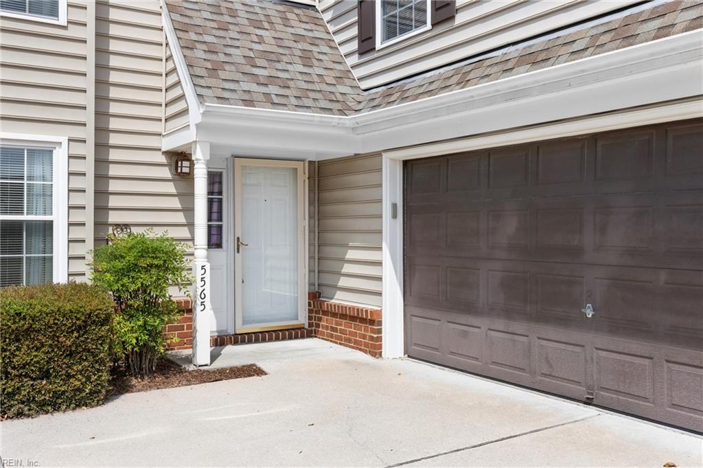 Photo of 5565 Port Royal Drive, Virginia Beach, VA 23462 (MLS # 10651218)