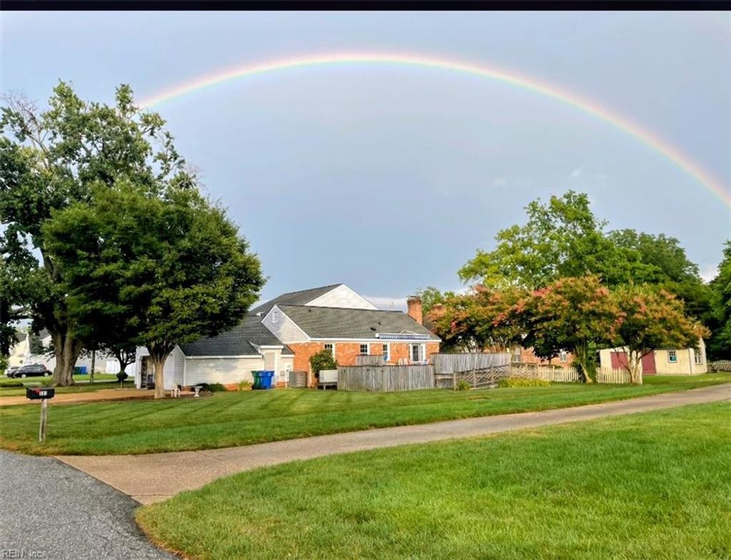 Photo of 53 Hertzler Road, Newport News, VA 23602 (MLS # 10624667)