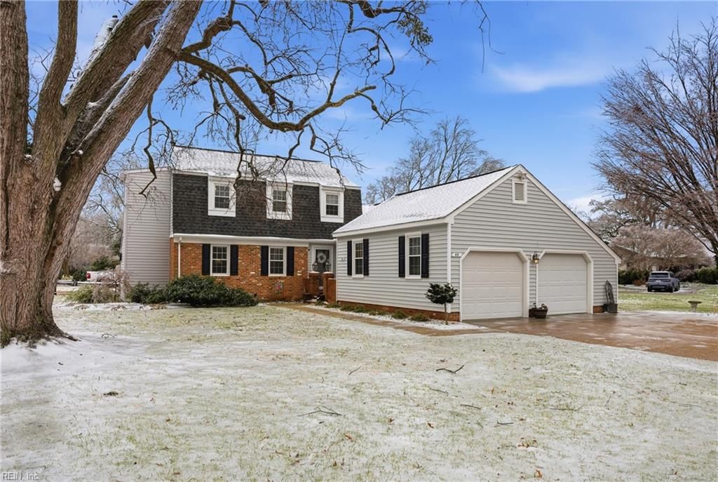 Photo of 53 Hertzler Road, Newport News, VA 23602 (MLS # 10624667)