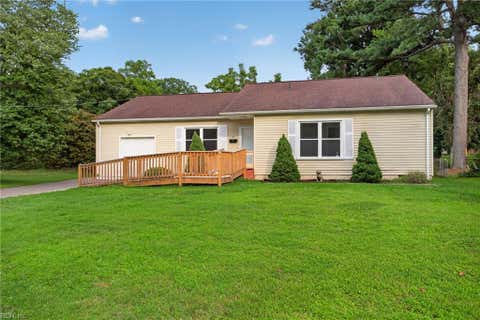 Photo of 134 Tuckahoe Drive, Newport News, VA 23606 (MLS # 10648181)