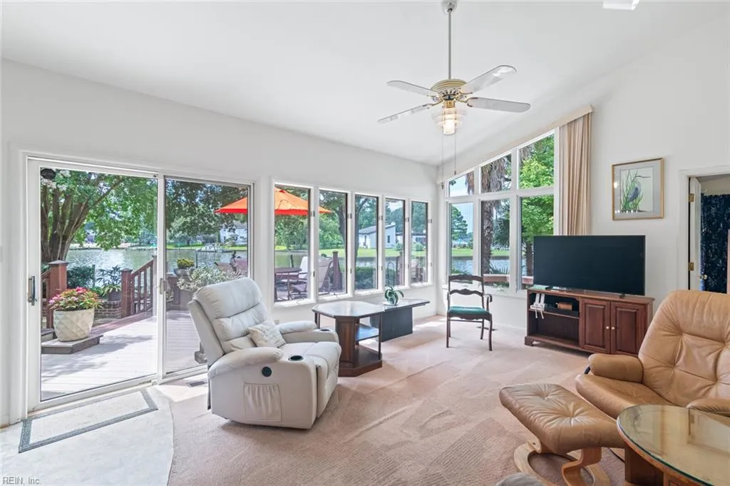 Hampton, Virginia 23669, United States, 5 Bedrooms Bedrooms, ,3 BathroomsBathrooms,Residential,Active,180951