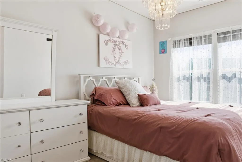 Chesapeake, Virginia 23323, United States, 3 Bedrooms Bedrooms, ,3 BathroomsBathrooms,Residential,Active,238670