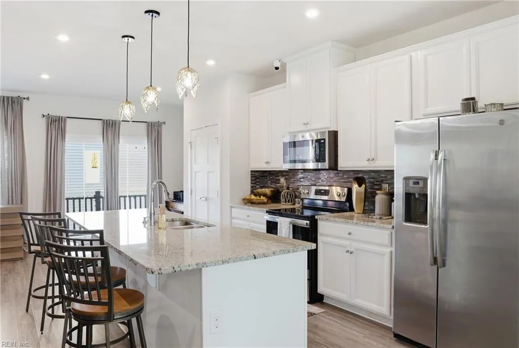 Chesapeake, Virginia 23323, United States, 3 Bedrooms Bedrooms, ,3 BathroomsBathrooms,Residential,Active,238670