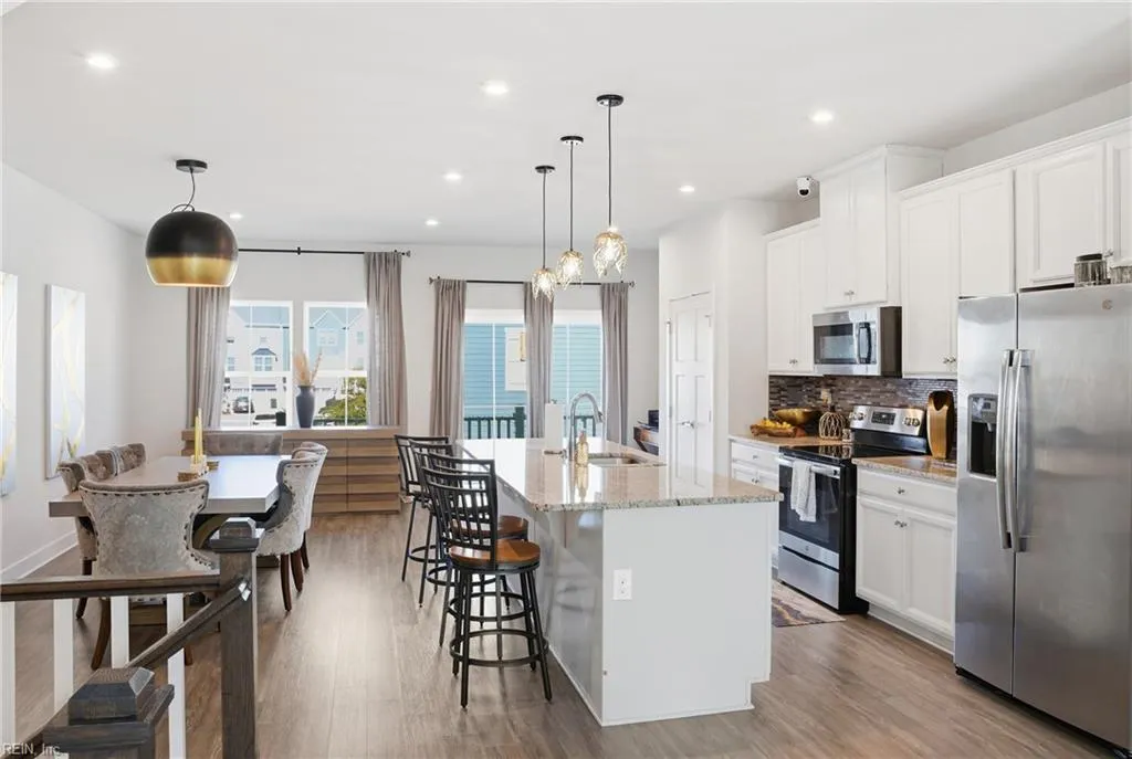 Chesapeake, Virginia 23323, United States, 3 Bedrooms Bedrooms, ,3 BathroomsBathrooms,Residential,Active,238670