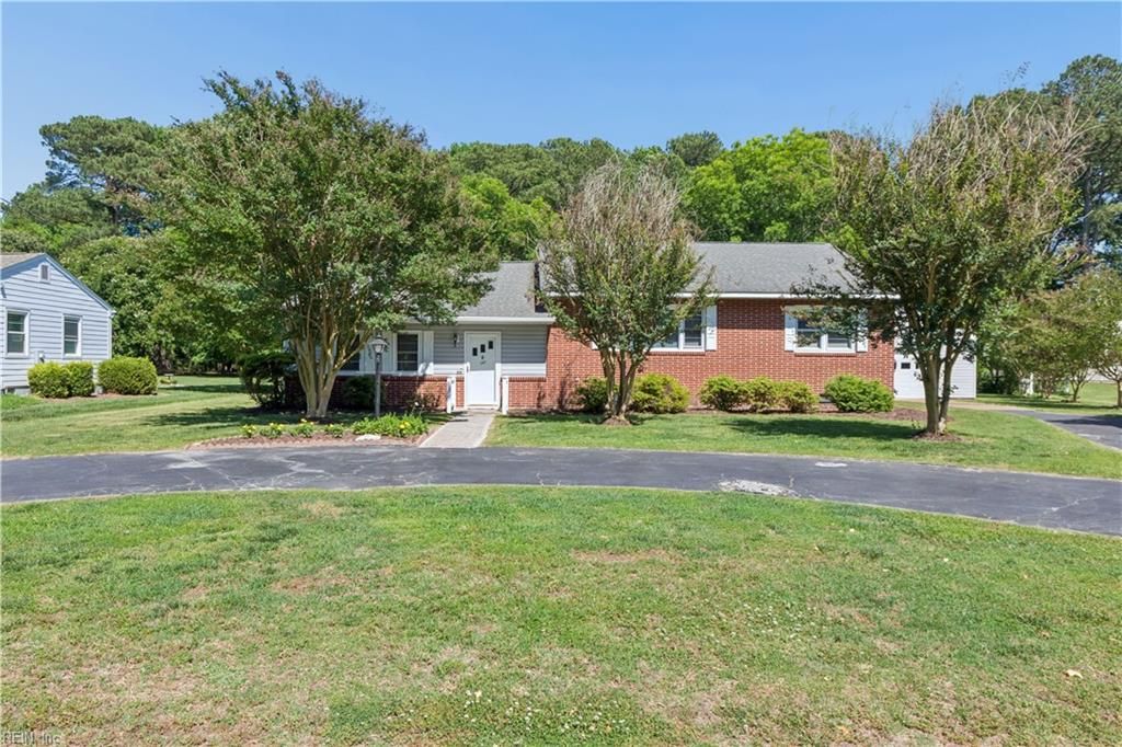 Photo of 192 Emmaus Road, Poquoson, VA 23662 (MLS # 10638747)