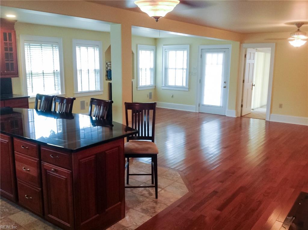 240 Southampton RD