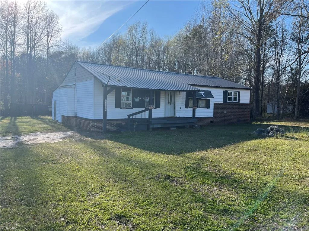 4472 Caratoke Highway, Barco, NC, 27917