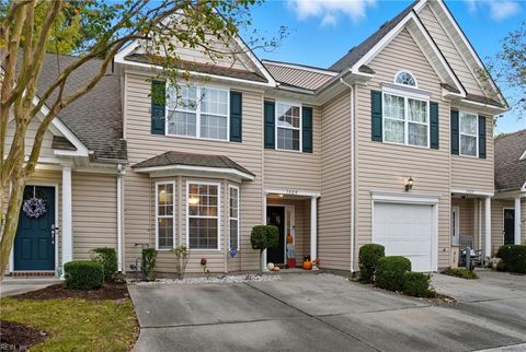 1829 Mizzen LN Virginia Beach VA 23454