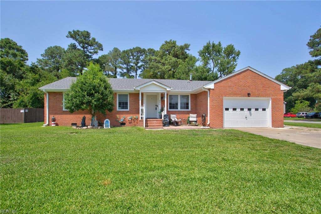 Photo of 4876 Nansemond Parkway, Suffolk, VA 23435 (MLS # 10642585)